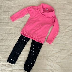 Old Navy Girls Fall/Winter Set with Funnel Neck Sweater and Polka Dot Jeggings 5